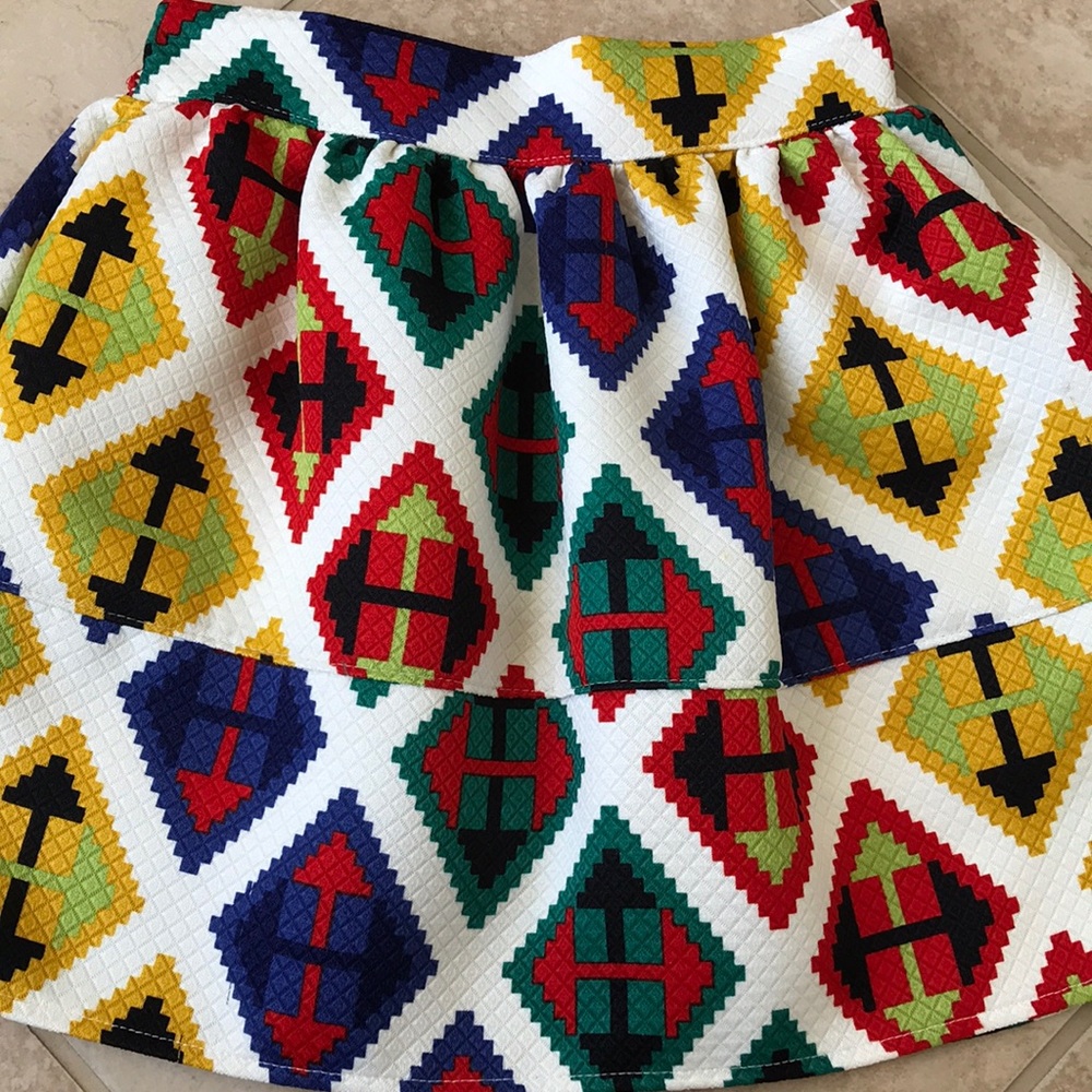 Colorfull short skirt - Picture 2 of 8